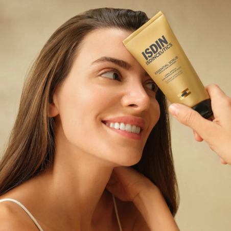 Isdinceutics Essential Scrub Esfoliante 100g